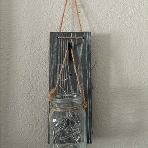 Rustic Gray Wall Hanging with Mason Jar